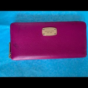 Michael Kors wallet